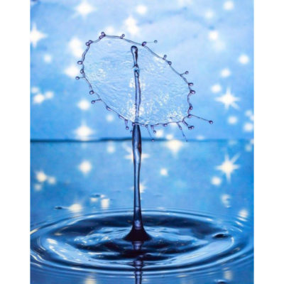 "Collision gouttes d'eau 4"