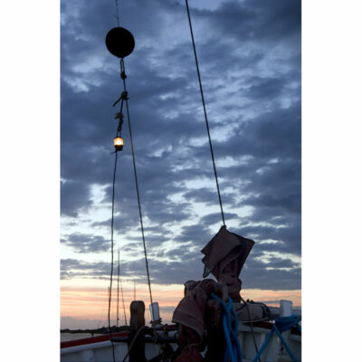 "A l'étrave 2, Belle-Etoile à Chausey"